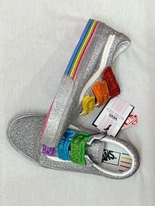 New Rainbow Vans Old Skool