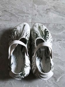 Stylish Marble Print Clogs