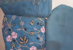 It's a pretty three piece kurta sets