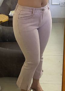 Light Pink 3/4th capris
