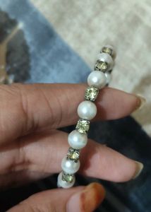 Elegant Faux Pearl Beaded Bracelet