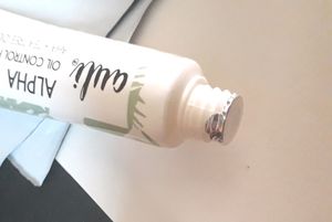 Auli Alpha Oil Control face Cleanser