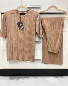 Thailand 🇹🇭 Pleat beige Co-ord Set