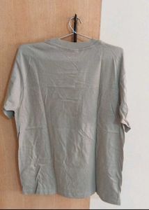 Yantra Brand Men's Half Sleeves T-shirt Size L