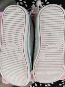Comfortable White Canvas Sneakers for Kids