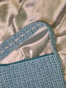 Chic Crochet Shoulder Bag