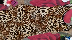 Leopard Print Sleeveless Top