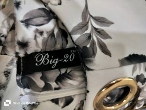 Women's Crepe Printed Length Dress Round Neck