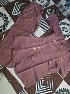 Embroidered cord set in brown color
