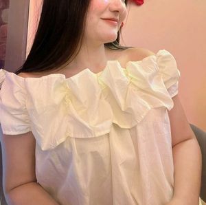 Cute Off the shoulder Cotton top