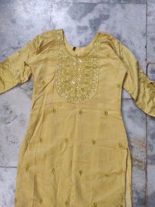 Gold Embroidery Kurti