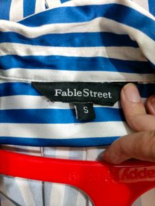 Chic Blue &amp; White Striped Button-Up Shirt
