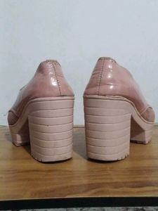 Chic Pink Platform Lace-Up Heels