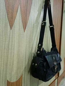 Chic Black Shoulder Bag