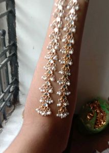 Elegant Pearl &amp; Kundan Drop Earrings