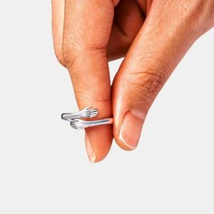 Hug Ring - Express Yourself!