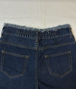 Frayed Hem Denim Shorts