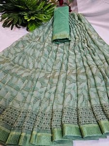 Elegant Green colour Saree with blouse