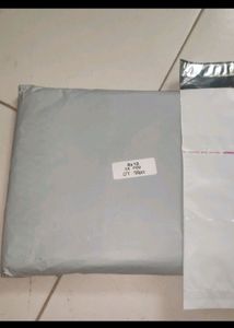 100 Pcs 8*10 Inch Size Courier Bag For Delivery