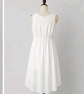 Chic White Sleeveless Dress