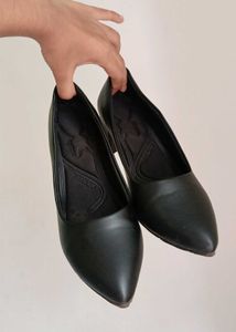 Stylish Black Block Heel Pumps