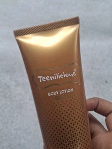 Teenilicious Gold Body lotion