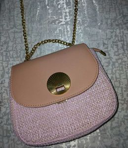 Pink Coquette SideBag 🌸 (With Chain)
