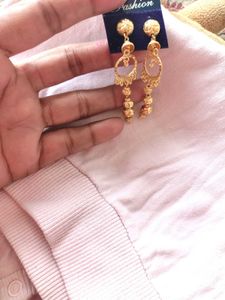 Elegant Gold Dangle Earrings