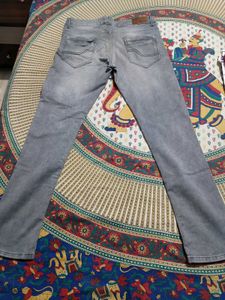 Men's Grey Denim Jeans