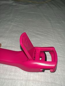 Barbie Pink Eyelash Curler with Comb