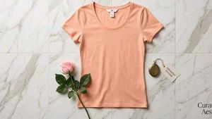 H & M Peach Short Sleeve Tee