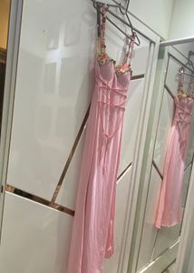 NewMe Pink Floral Neckline Maxi Dress🌸🌼🌷