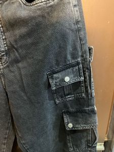 Trendy Black Cargo Jeans