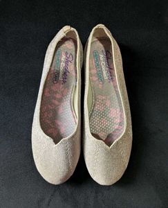 Skechers Ballet Flats - (Fits UK5)