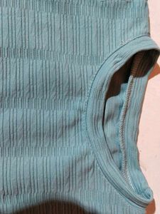 Teal Ribbed Tank Top coine me bhi khrid sak te ho