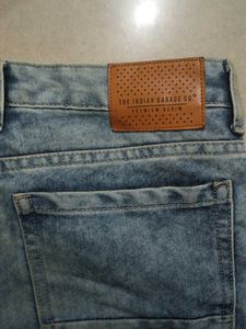 Men blue jeans