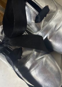 girls Silver Lace-Up Flats shoes