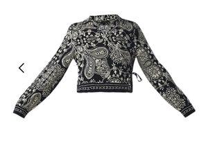 Paisley Print Cropped Sweater