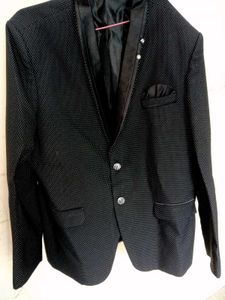 Size XXL  Men's Stylish Black Blazer