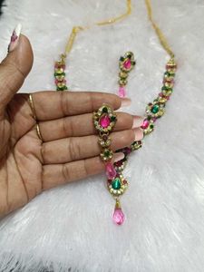 pink green necklace set with earrings