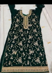 Elegant Emerald Green Kurta Set
