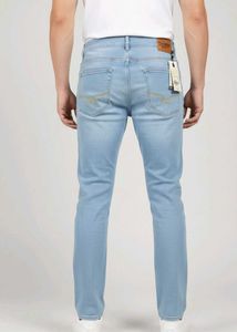 Light Wash Denim Jeans