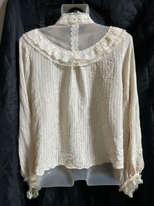 Vintage Style Lace Trim Blouse