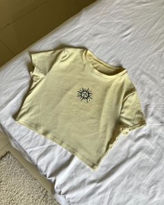 Cute Yellow Sun Graphic Crop Top - Urbanic [ Size