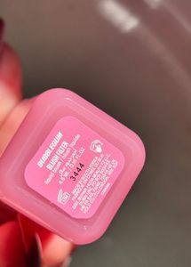 Huda Beauty Bubblegum filter blush