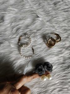 Assorted 3 pairs of  Earrings