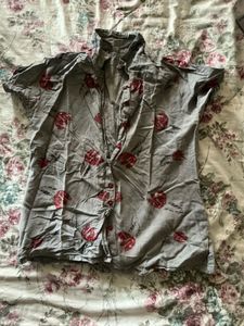 Gray Floral Print Button-Up Shirt