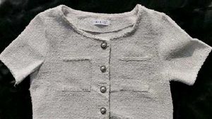 Chic White Tweed Cropped Jacket