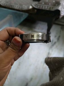BTS V BRACELET WITH SIGN