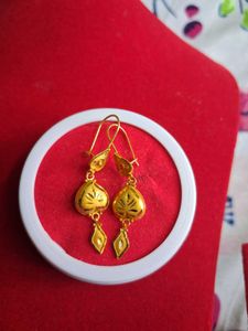 Elegant Gold Dangle Earrings